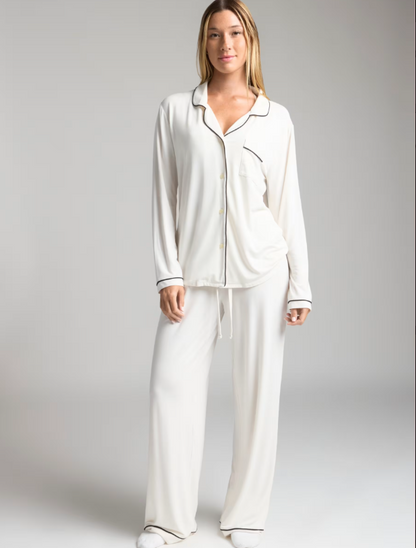 Long-Sleeve Pyjama Outfit