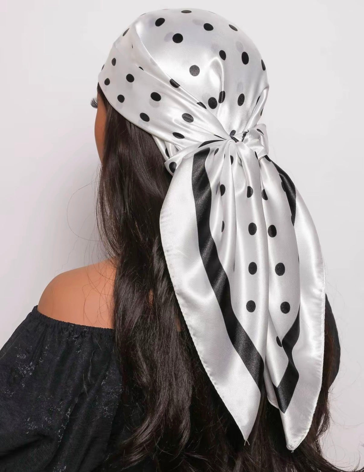 CHIC SUMMER BANDANA