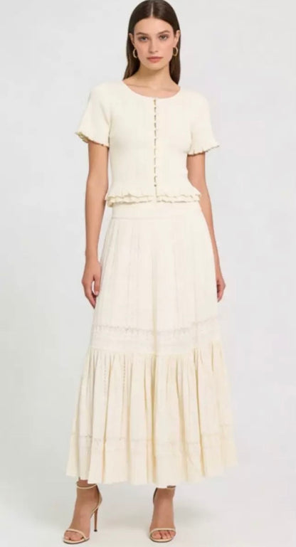 WHITE CHIC OUTFIT